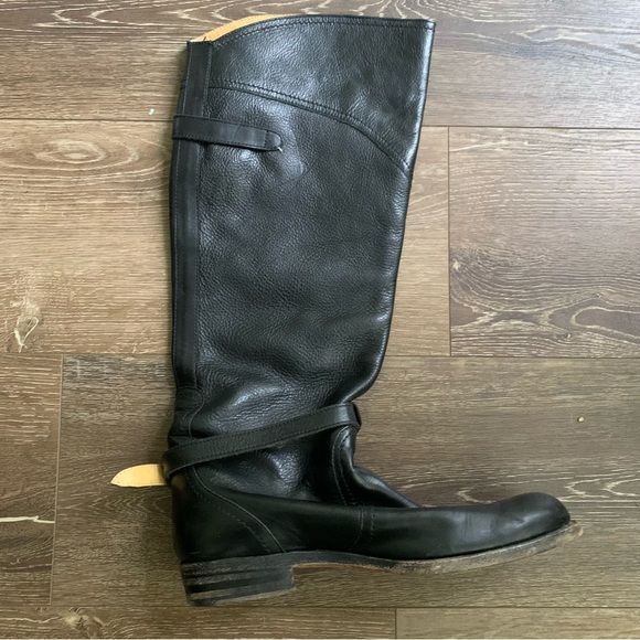 Black Leather Knee-High Boots - Picture 8 of 11